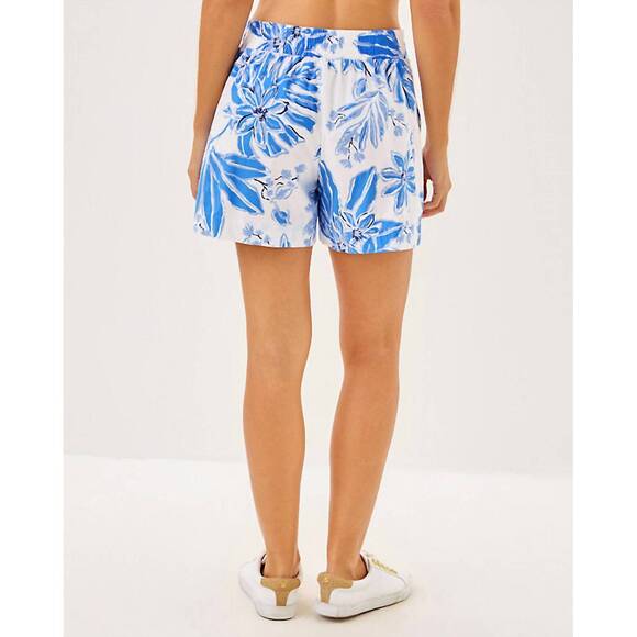 NEW LILLY PULITZER alista stretch short in resort white jet set jungle - Picture 2 of 2